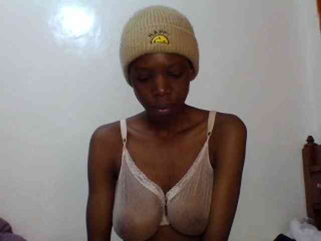 Sexxybellah6 webcam