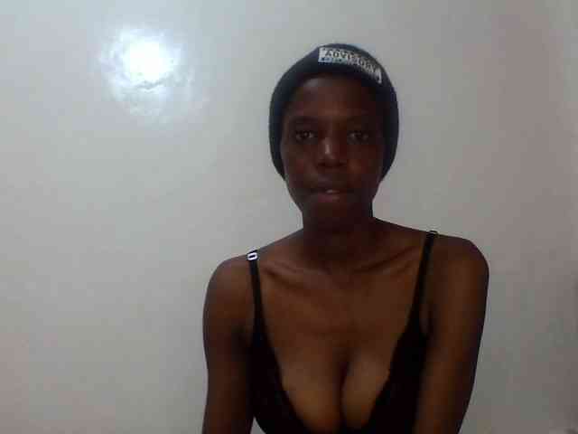 Sexxybellah6 webcam