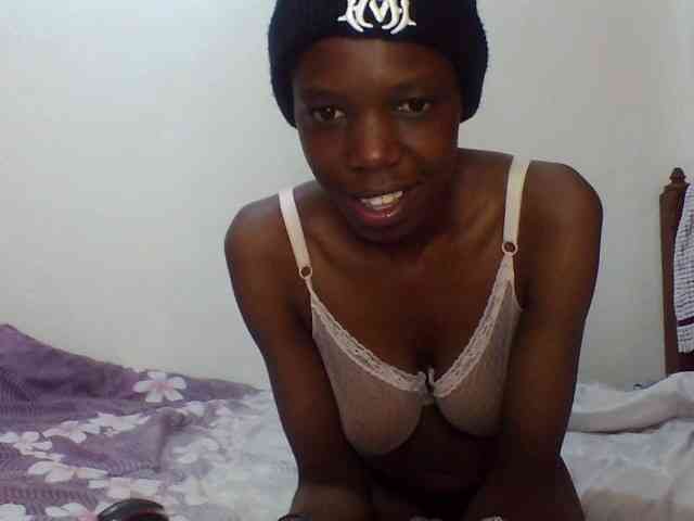 Sexxybellah6 webcam