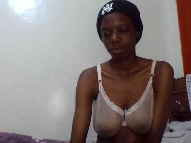 Sexxybellah6 webcam
