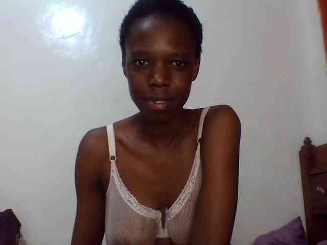 Sexxybellah6 webcam