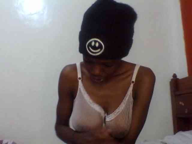 Sexxybellah6 webcam