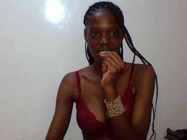 Sexxybellah6 webcam