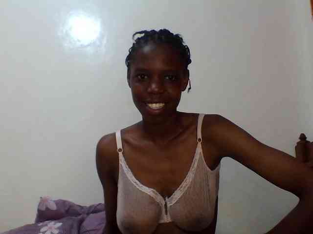 Sexxybellah6 webcam