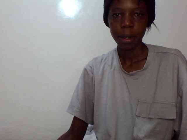 Sexxybellah6 webcam