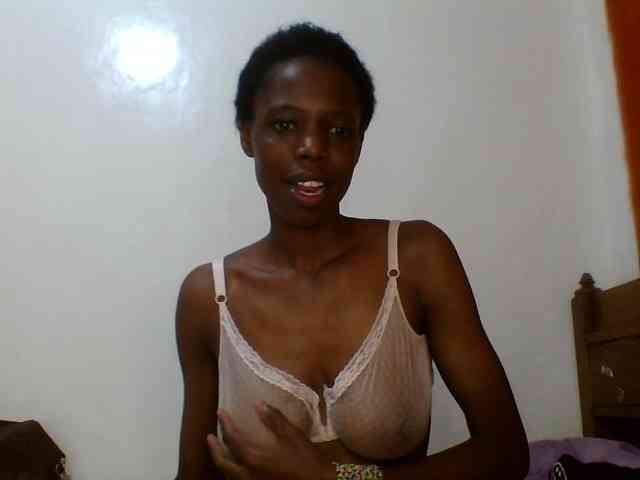 Sexxybellah6 webcam