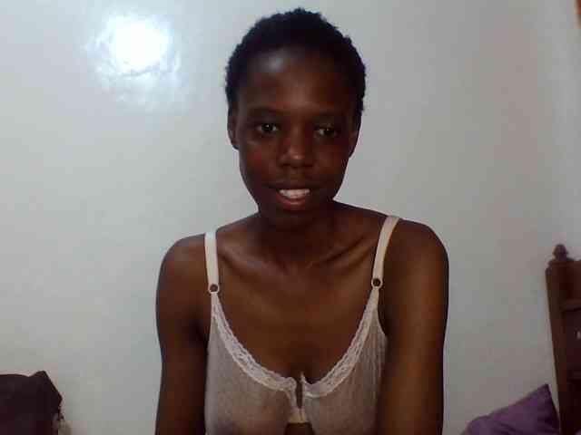 Sexxybellah6 webcam