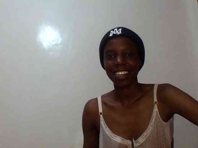 Sexxybellah6 webcam