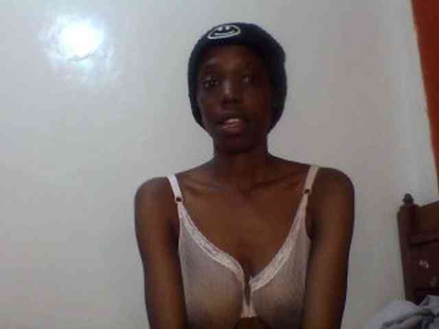 Sexxybellah6 webcam