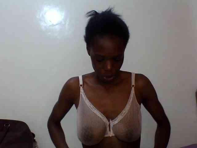 Sexxybellah6 webcam