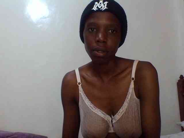 Sexxybellah6 webcam