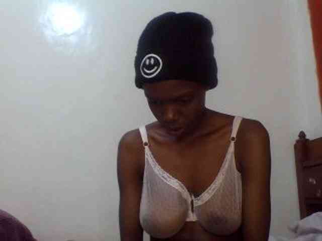 Sexxybellah6 webcam