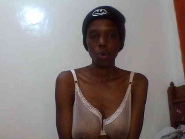Sexxybellah6 webcam
