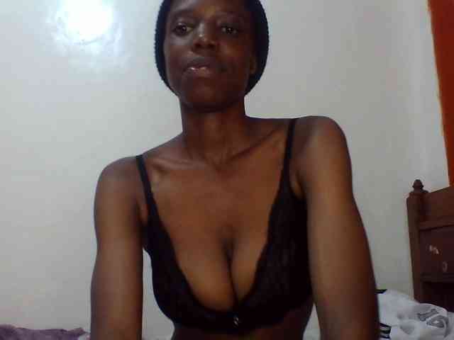 Sexxybellah6 webcam