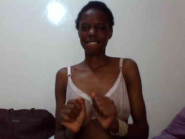 Sexxybellah6 webcam