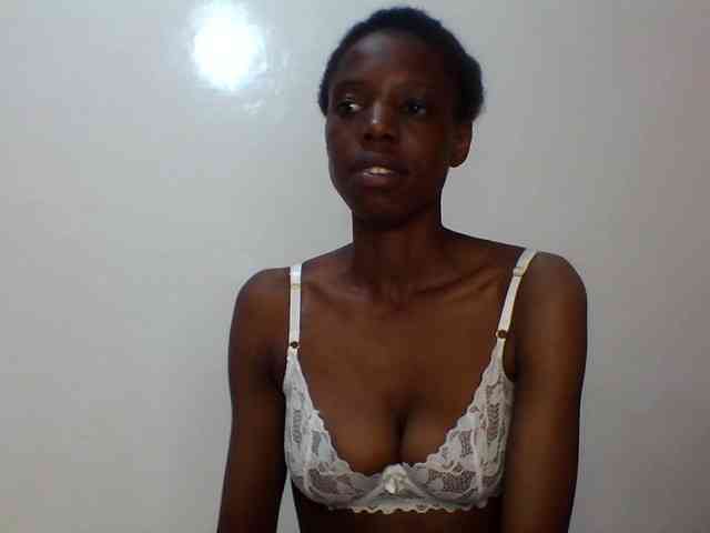 Sexxybellah6 webcam