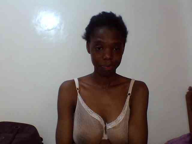 Sexxybellah6 webcam