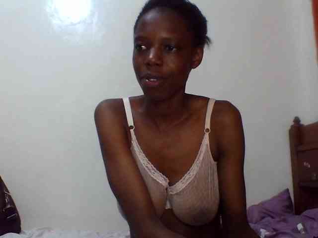 Sexxybellah6 webcam
