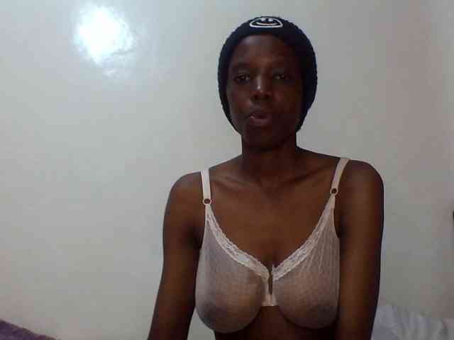 Sexxybellah6 webcam
