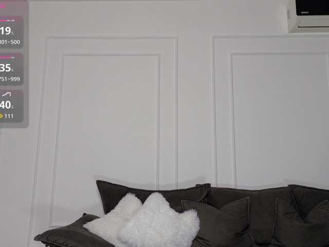 Ladycharm93 live cam