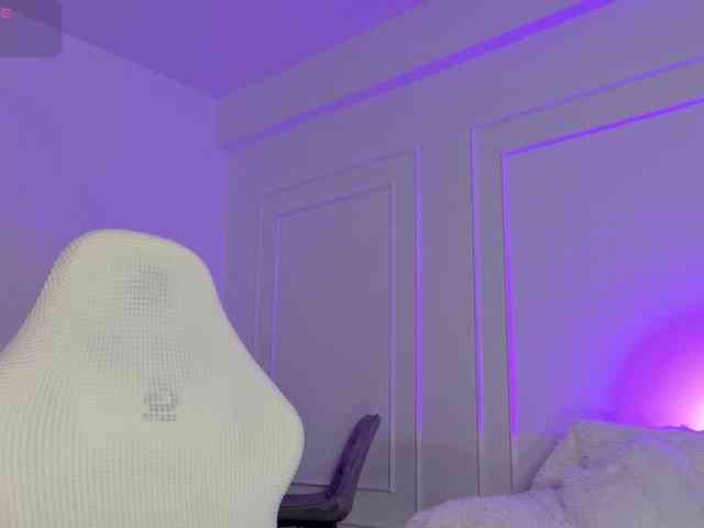 Ladycharm93 webcam