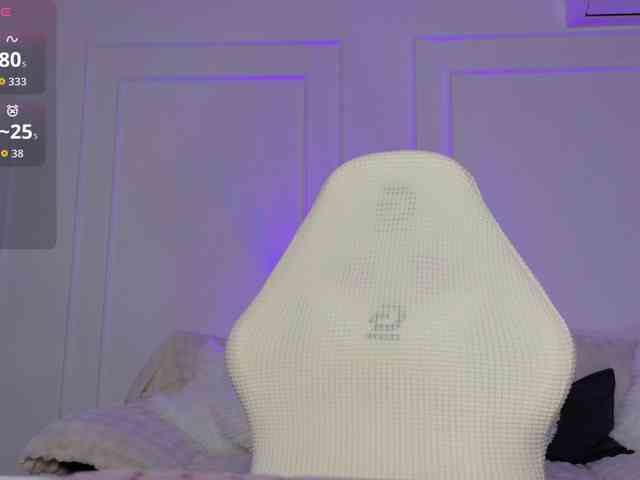 Ladycharm93 webcam
