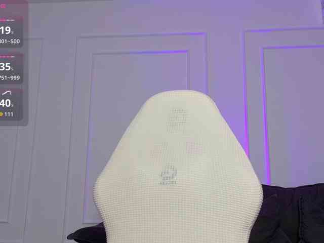 Ladycharm93 webcam