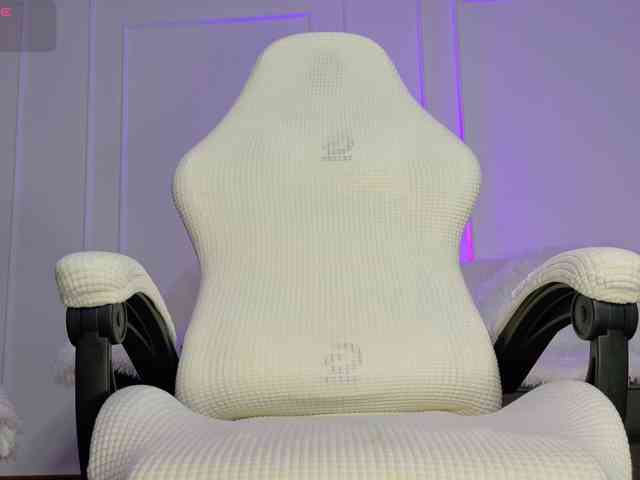 Ladycharm93 webcam