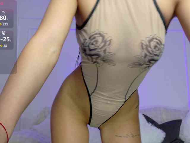 Ladycharm93 webcam
