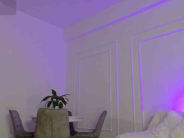 Ladycharm93 webcam