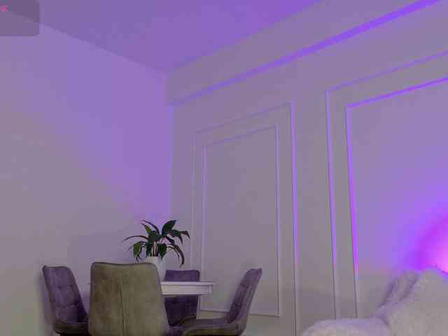 Ladycharm93 webcam