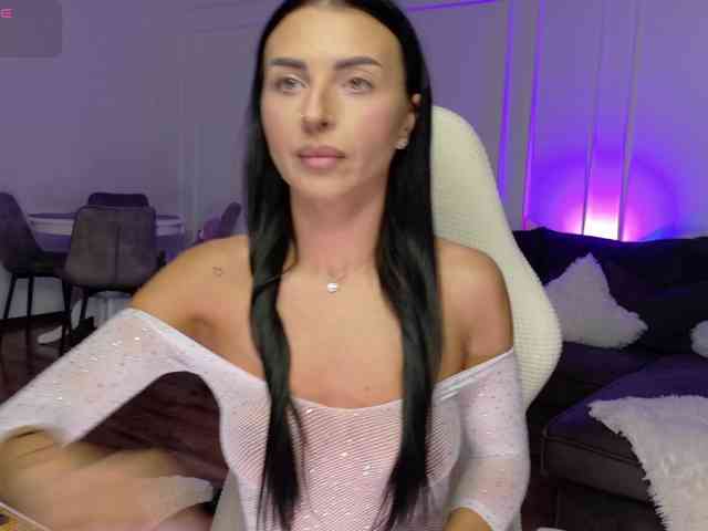 Ladycharm93 webcam