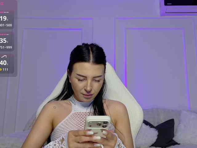 Ladycharm93 webcam