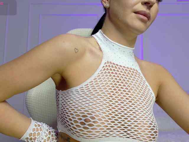 Ladycharm93 webcam