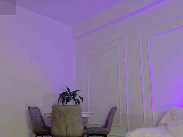 Ladycharm93 webcam