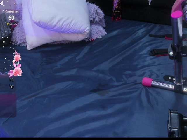 Wondrekloe live cam on BongaCams