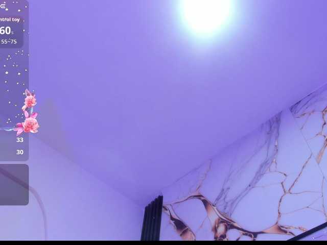 Wondrekloe live cam on BongaCams
