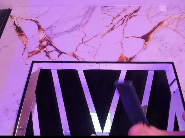 Wondrekloe live cam on BongaCams