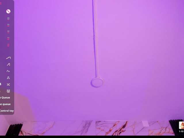 Wondrekloe live cam on BongaCams