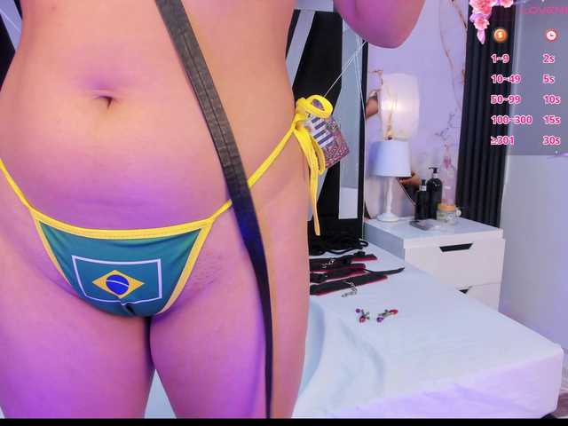 Wondrekloe live cam on BongaCams