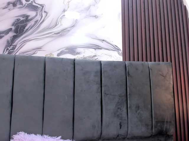 Wondrekloe live cam on BongaCams