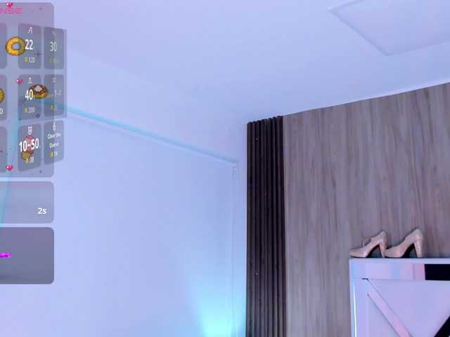 Wondrekloe live cam on BongaCams