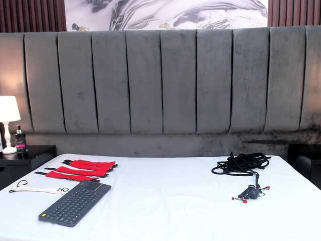 Wondrekloe live cam on BongaCams