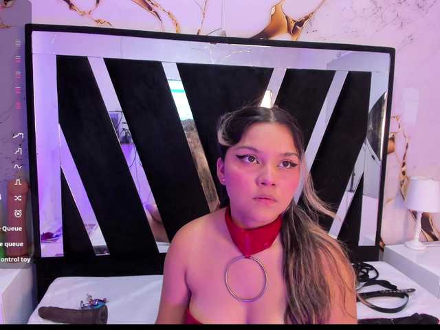 Wondrekloe live cam on BongaCams