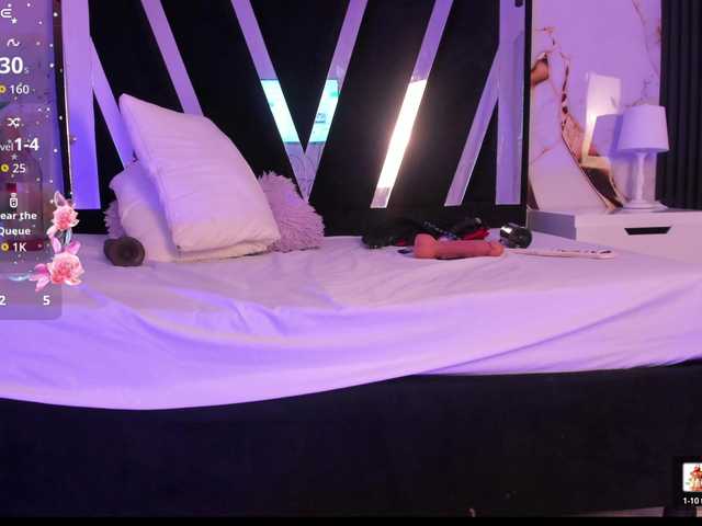 Wondrekloe live cam on BongaCams