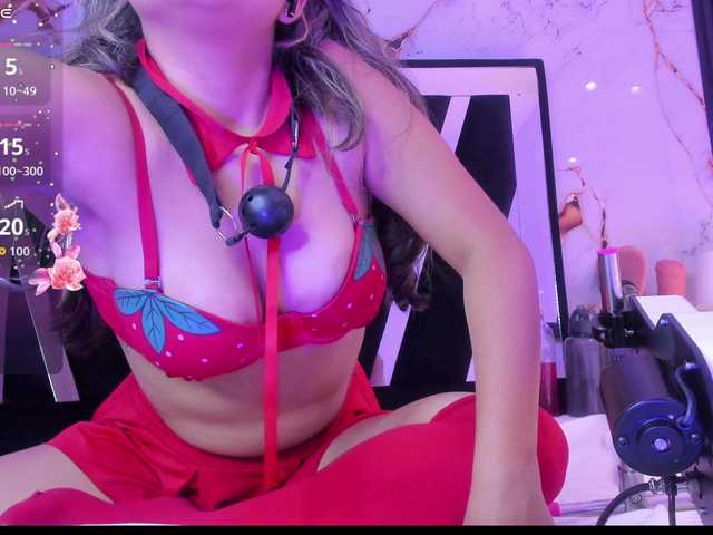 Wondrekloe live cam on BongaCams