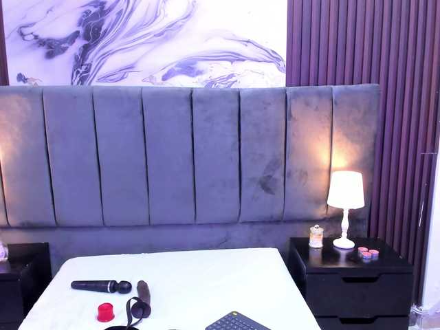Wondrekloe live cam on BongaCams