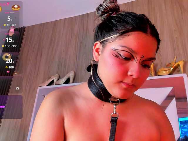 Wondrekloe live cam on BongaCams