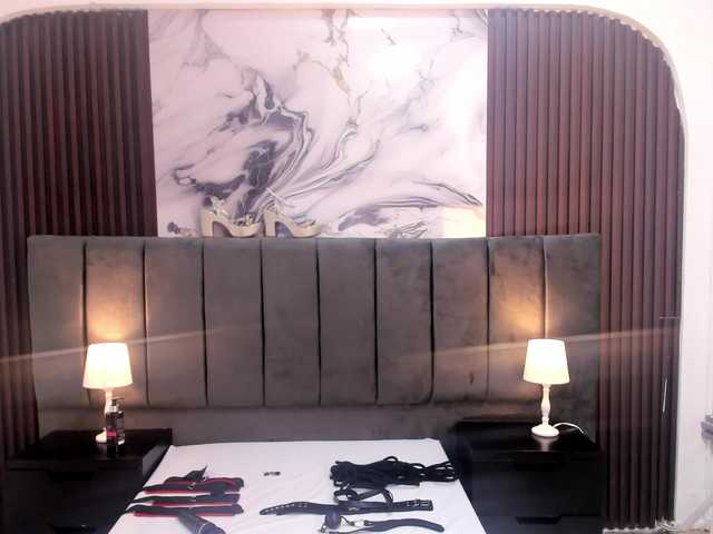 Wondrekloe live cam on BongaCams