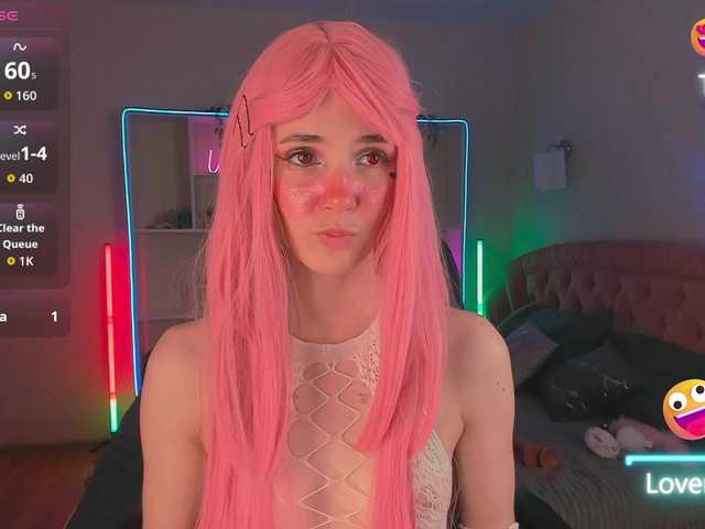 le modèle JennyferMore est en webcam porno dans un show sur le site bongacams, il possède les tags suivants: White/Caucasian,Brunette,Shaved